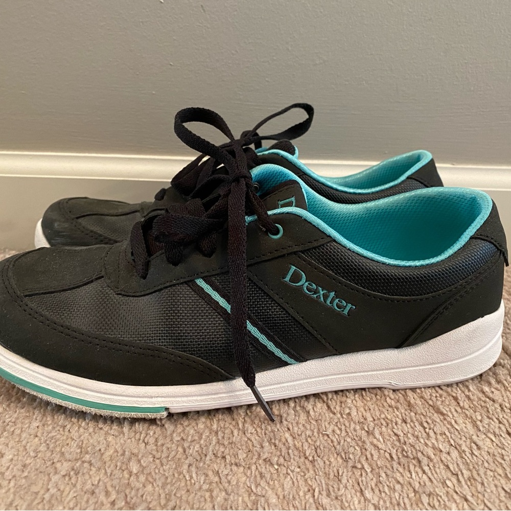 Dexter Black and Teal Bowling shoes 9 women’s